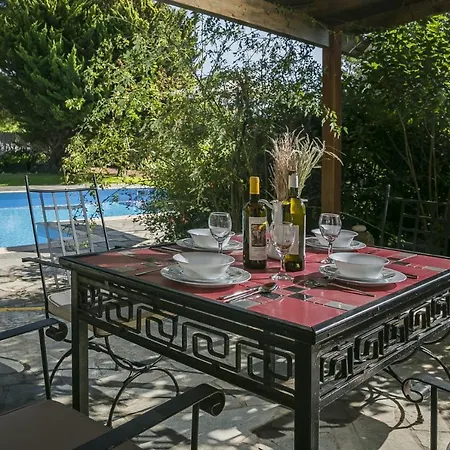 Sleeps 4 Pool Air Con Wifi 빌라 *
