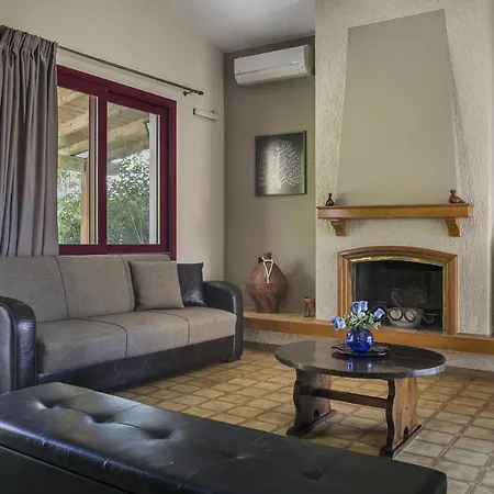 Sleeps 4 Pool Air Con Wifi 빌라 *